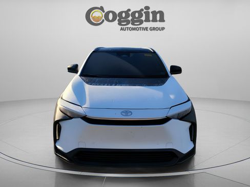 Used 2024 Toyota bZ4X XLE image 8