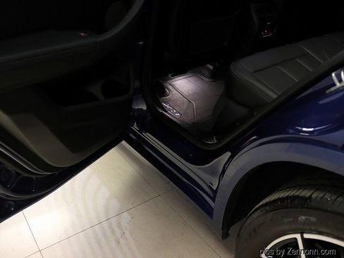 Certified 2023 BMW X3 xDrive30i w/ M Sport Package image 28