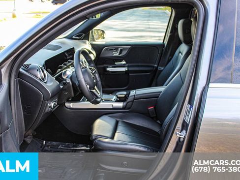 Used 2022 Mercedes-Benz GLB 250 4MATIC w/ Premium Package Lite image 17