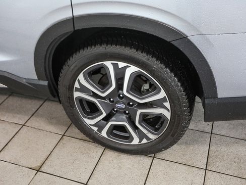 Used 2024 Subaru Ascent Touring image 10