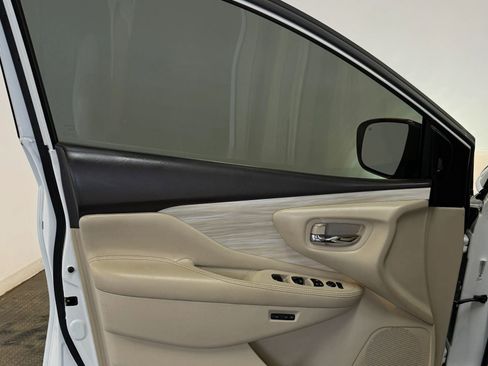 Used 2017 Nissan Murano Platinum w/ Platinum Technology Package image 12
