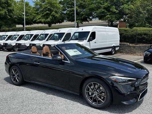New 2026 Mercedes-Benz CLE 300 4MATIC Cabriolet image 2