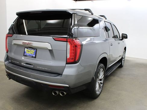 Used 2021 GMC Yukon XL Denali w/ LPO, Illumination Package AWD/4WD image 5