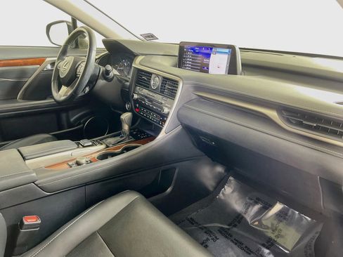 Used 2019 Lexus RX 350 AWD w/ Navigation Package image 28