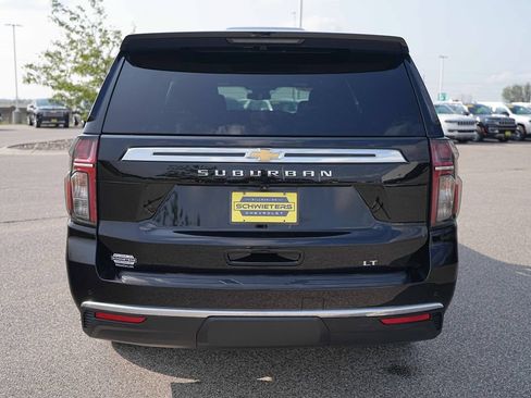 Used 2024 Chevrolet Suburban LT AWD/4WD image 7
