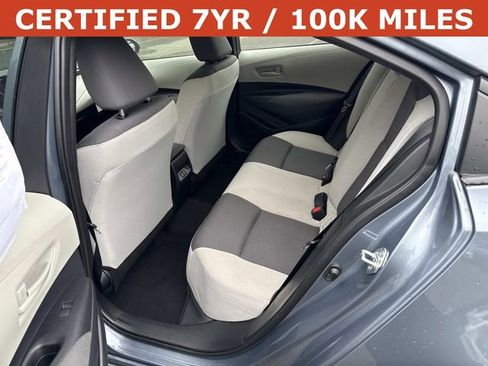 Used 2025 Toyota Corolla LE FWD image 16