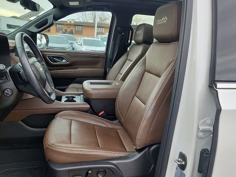 Used 2022 Chevrolet Suburban High Country w/ Max Trailering Package image 13