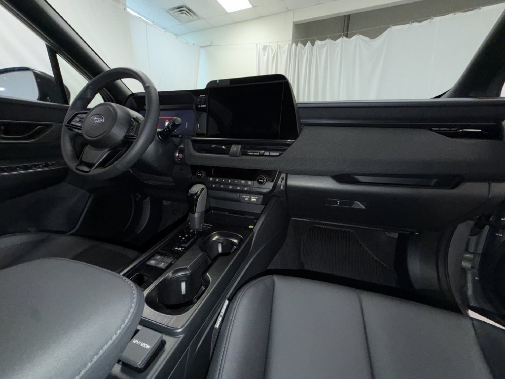 Used 2026 Subaru Outback Premium AWD/4WD image 19