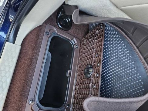 Used 2018 RAM 3500 Laramie image 19