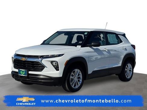 Certified 2025 Chevrolet TrailBlazer LS image 1