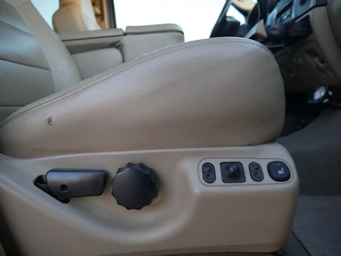 Used 2006 Ford F250 Lariat image 25