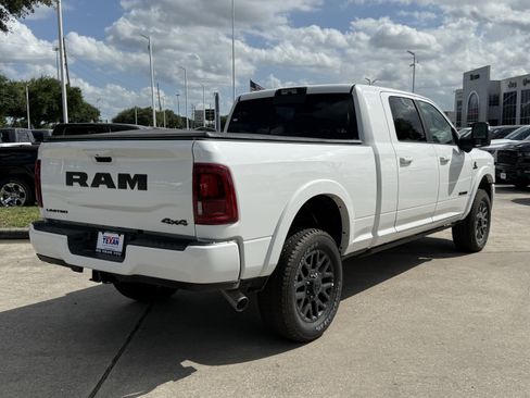 New 2026 RAM 2500 Limited AWD/4WD image 5