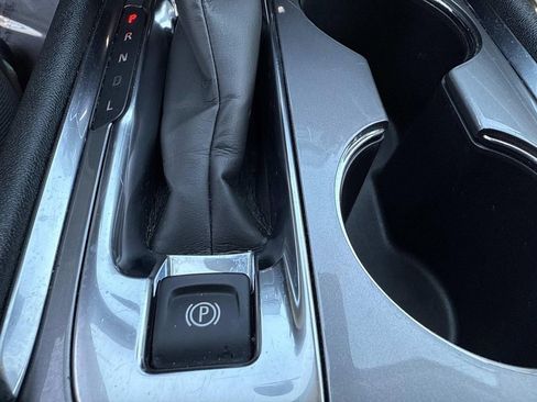 Used 2024 Chevrolet Malibu LT image 33