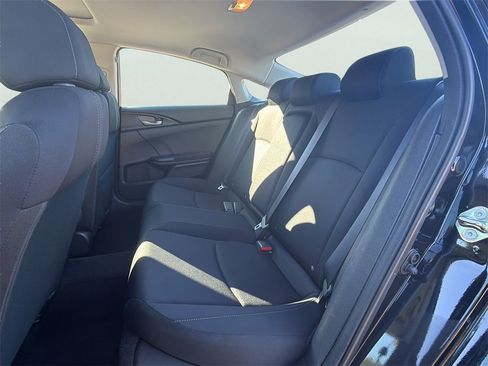 Used 2017 Honda Civic EX image 7