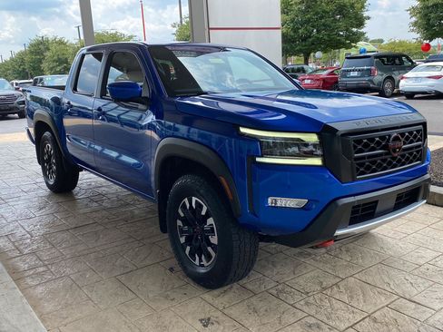 Used 2024 Nissan Frontier PRO-4X w/ Pro Convenience Package AWD/4WD image 3