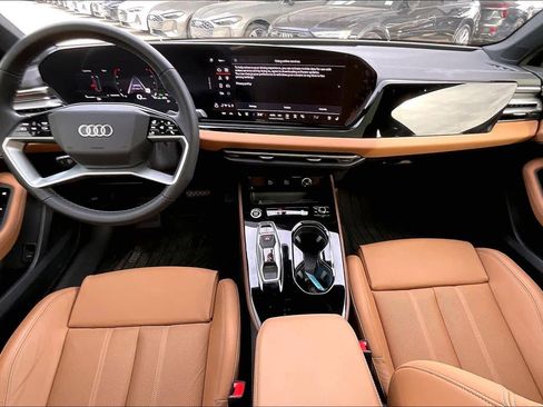 Used 2025 Audi A5 2.0T Premium Plus image 12