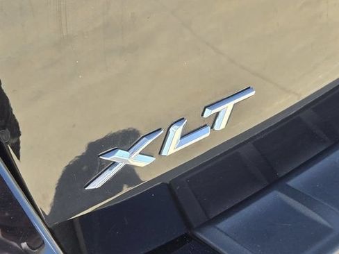 Used 2023 Ford Explorer XLT w/ Equipment Group 202A AWD/4WD image 11
