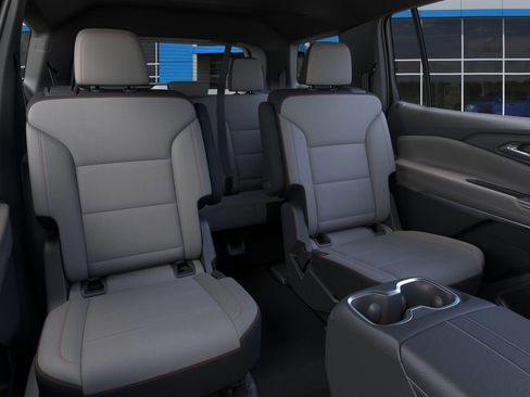 New 2026 Chevrolet Traverse LT w/ Sun and Wheel Package image 17