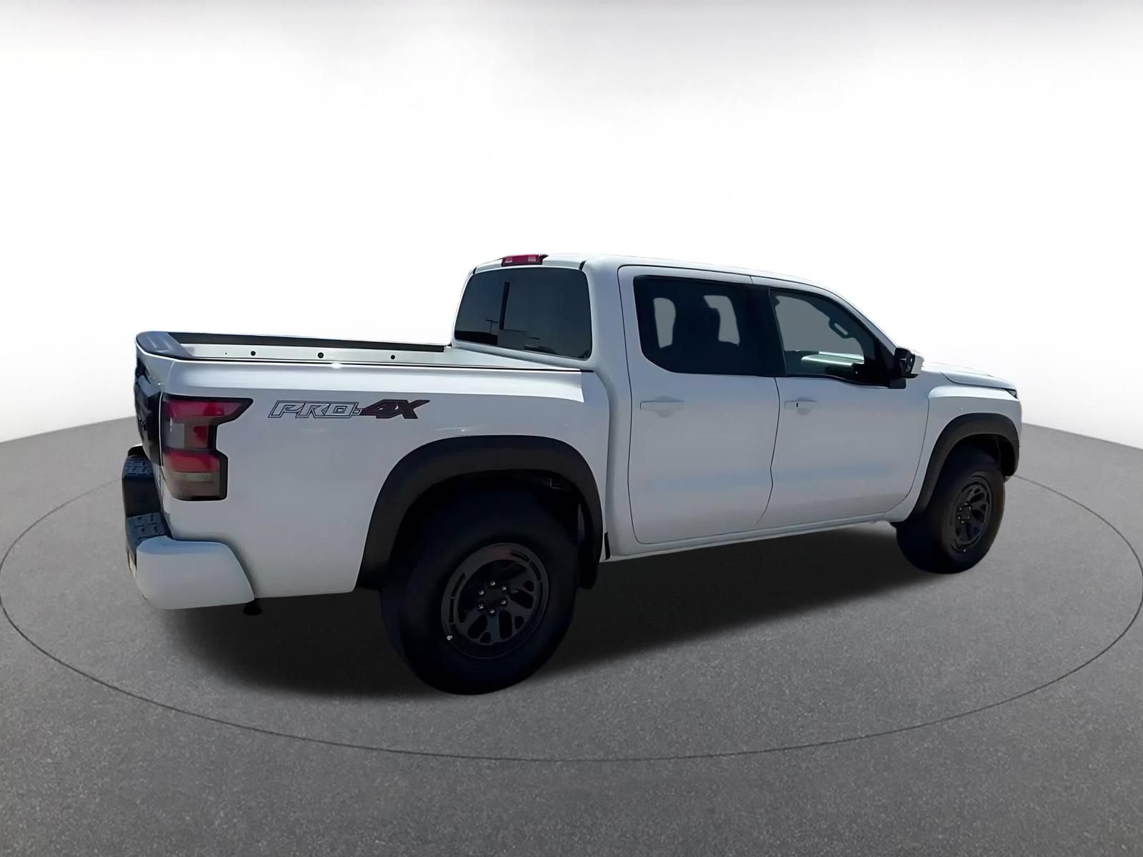 Used 2026 Nissan Frontier PRO-4X AWD/4WD image 13