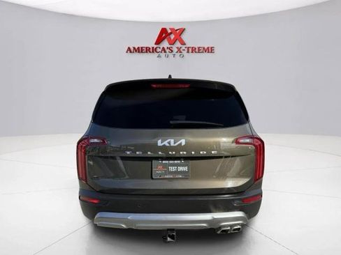 Used 2022 Kia Telluride SX FWD image 5