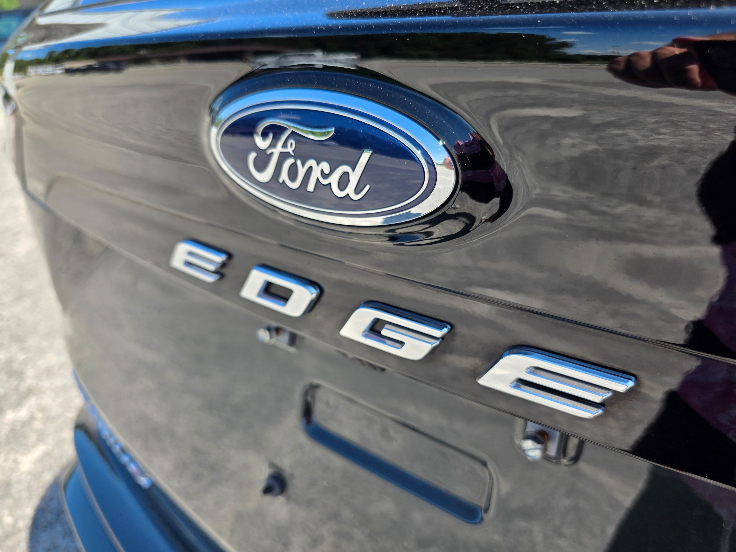 Used 2024 Ford Edge Titanium w/ Titanium Elite Package AWD/4WD image 17
