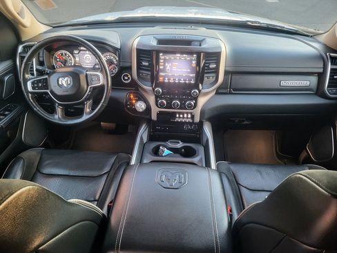 Used 2019 RAM 1500 Laramie image 13