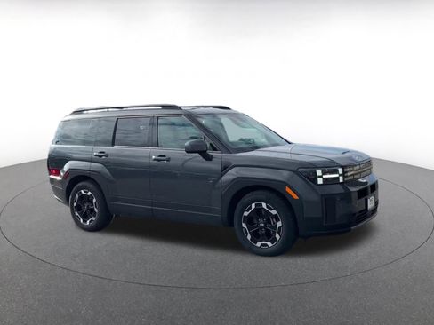 Used 2025 Hyundai Santa Fe SEL image 2