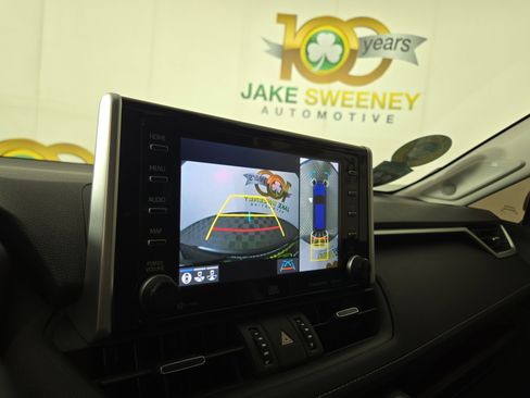 Used 2019 Toyota RAV4 Limited image 21