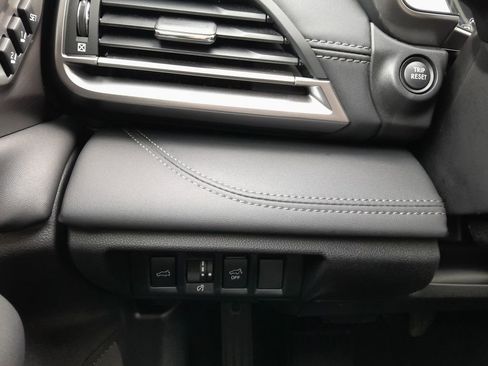 Used 2023 Subaru Outback Limited AWD/4WD image 16