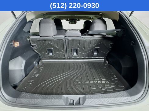 Used 2025 Subaru Crosstrek 2.0i Premium image 31