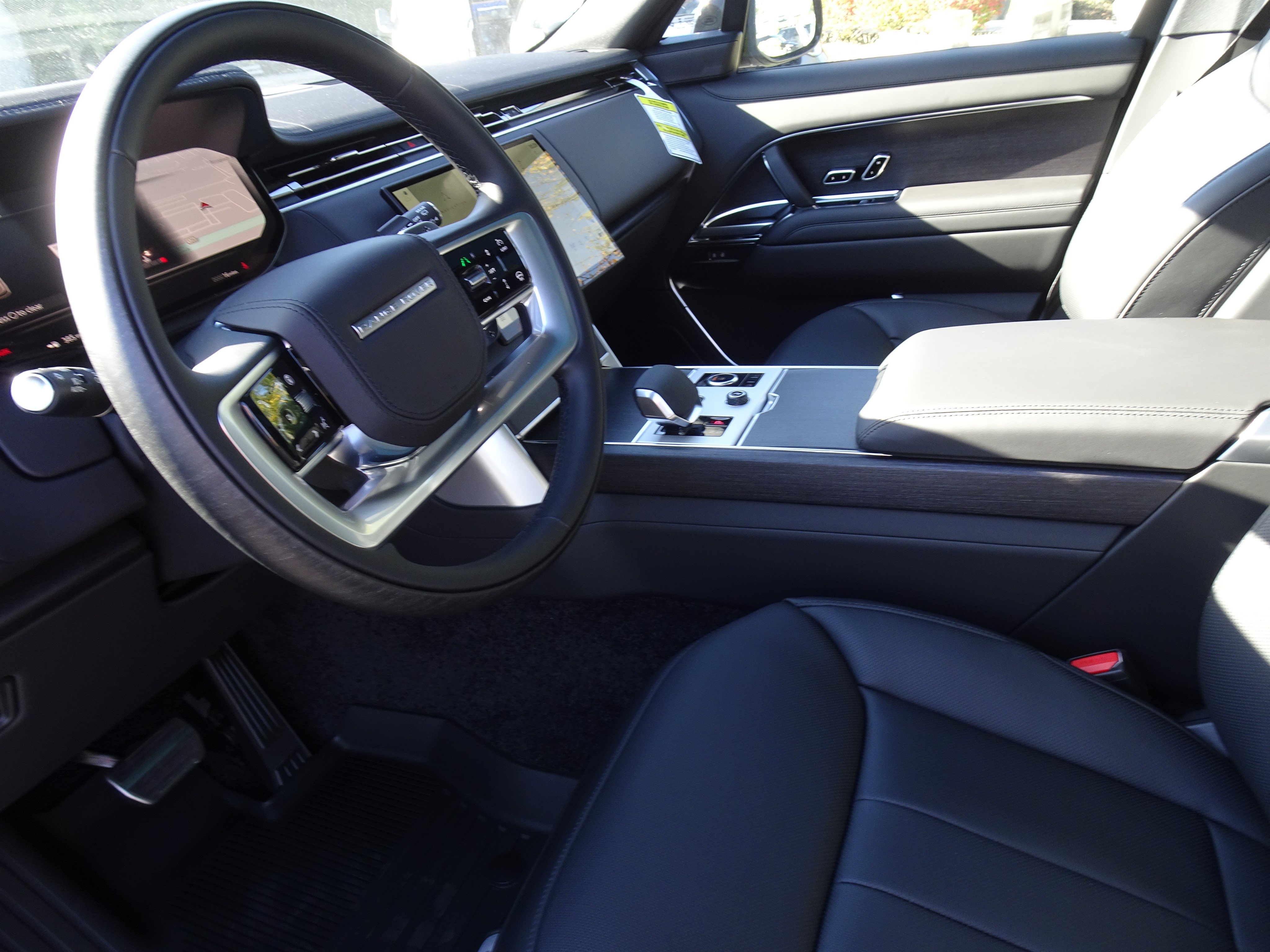 New 2027 Land Rover Range Rover SE AWD/4WD image 15