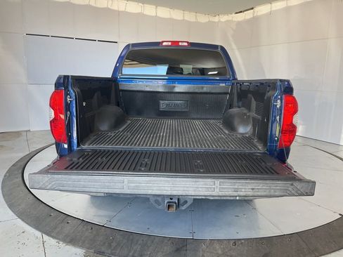 Used 2015 Toyota Tundra SR5 w/ SR5 Upgrade Package image 13