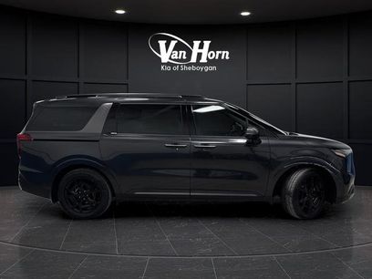 Used 2025 Kia Carnival SX