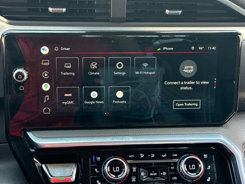 Used 2022 GMC Sierra 1500 Denali image 37