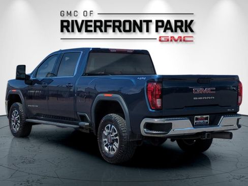 Used 2021 GMC Sierra 2500 SLE w/ SLE Value Package; AWD/4WD image 5