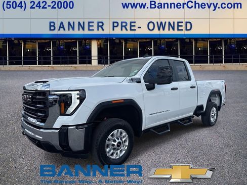 Certified 2024 GMC Sierra 2500 Pro w/ 1SA Pro Safety Plus Package AWD/4WD image 2