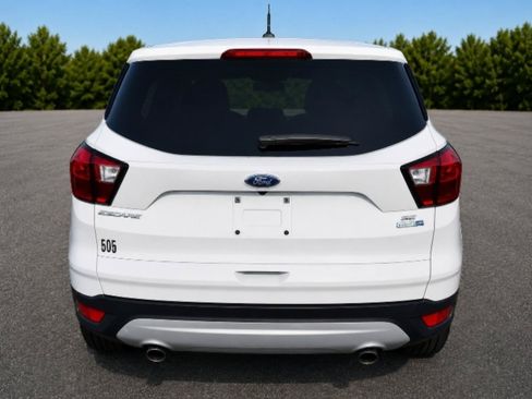 Used 2019 Ford Escape SE AWD/4WD image 5