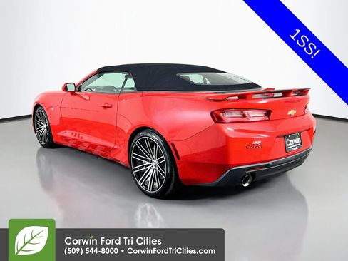 Used 2017 Chevrolet Camaro SS RWD image 11