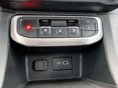 Used 2020 GMC Acadia SLE FWD image 30