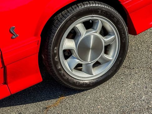 Used 1993 Ford Mustang Cobra image 33