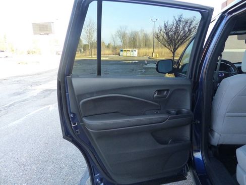 Used 2023 Honda Passport EX-L image 36