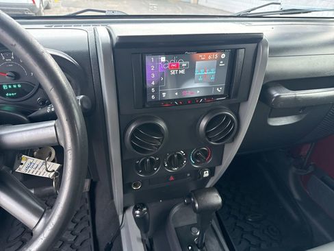 Used 2008 Jeep Wrangler X image 16