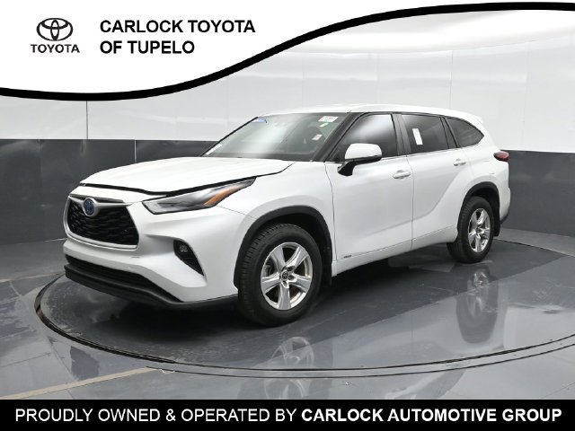 Used 2023 Toyota Highlander LE AWD/4WD image 9