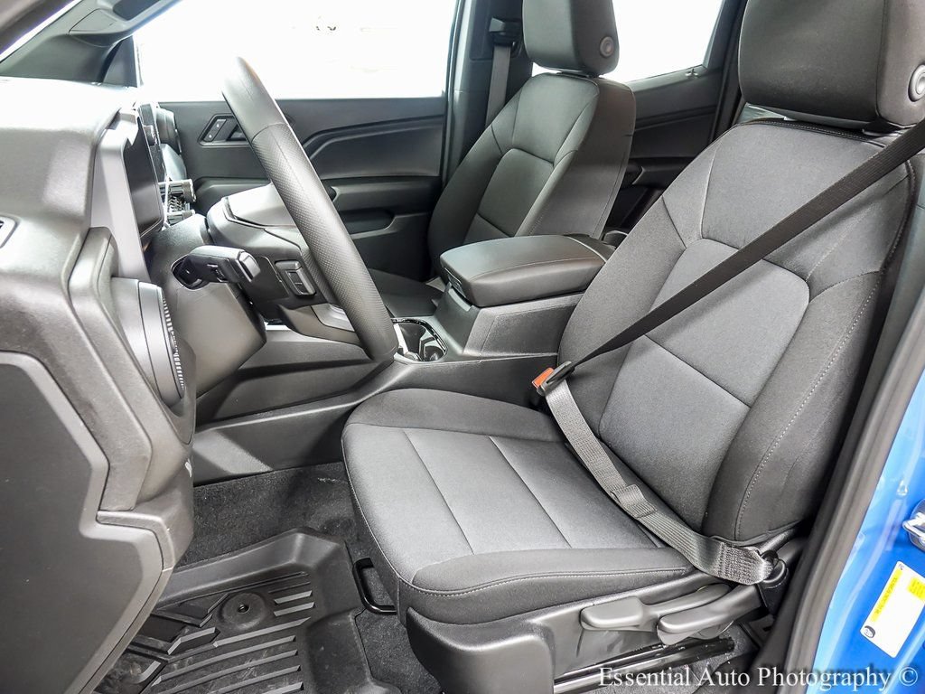 Used 2026 Chevrolet Colorado Trail Boss AWD/4WD image 10