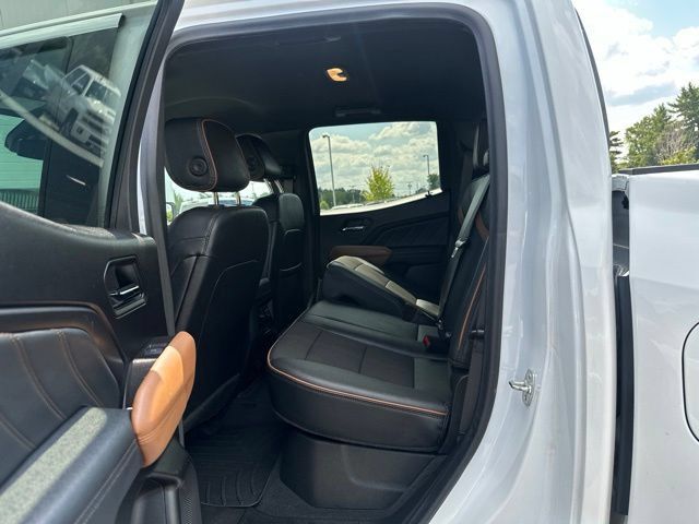 Used 2024 GMC Canyon AT4 w/ Canyon Safety Plus Package AWD/4WD image 17