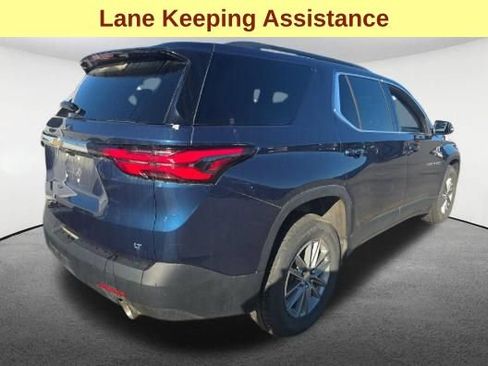 Used 2023 Chevrolet Traverse LT w/ Rear Camera Mirror Package AWD/4WD image 5