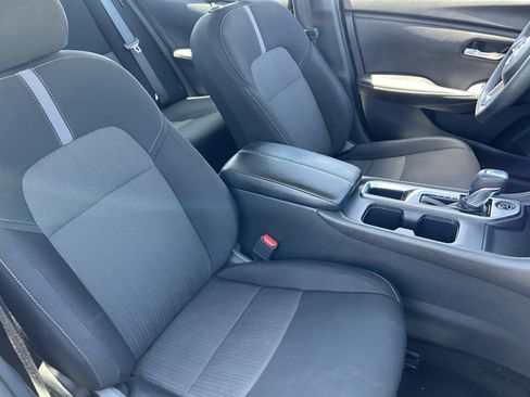 Used 2024 Nissan Sentra SV FWD image 10