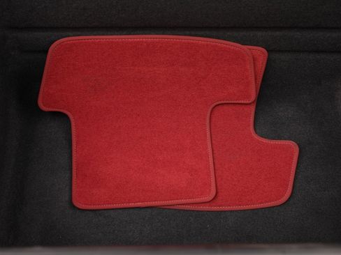 Used 2024 Porsche 911 Carrera w/ Premium Package image 65