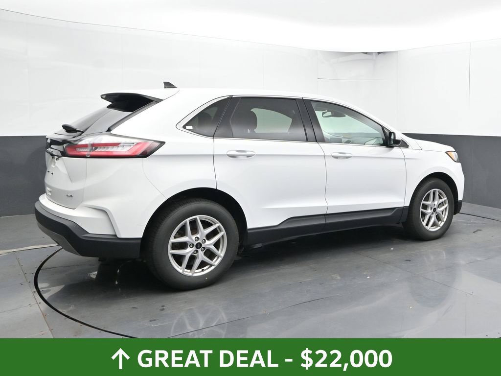 Used 2024 Ford Edge SEL AWD/4WD image 4