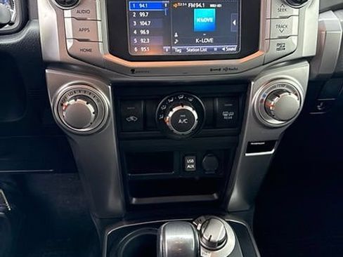 Used 2019 Toyota 4Runner SR5 Premium AWD/4WD image 11